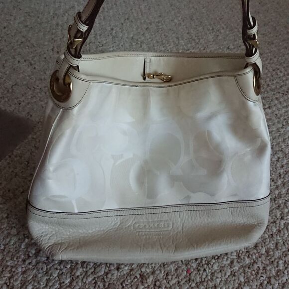 Coach logo cream/beige canvas and leather shoulder bag - Picture 1 of 15
